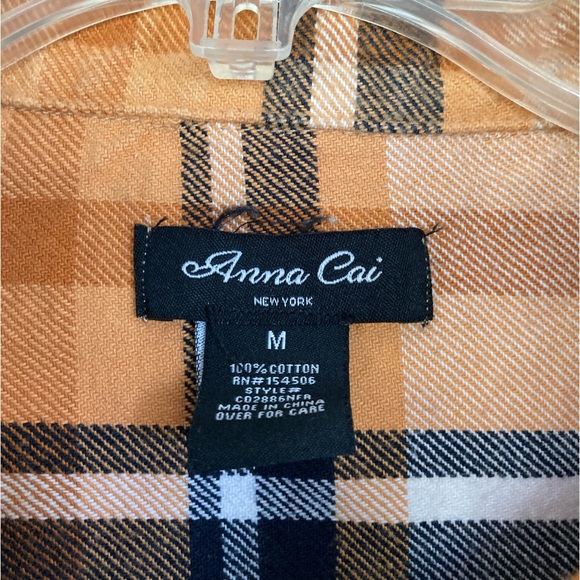 Anna Cai Thick Flannel Button Down Long Sleeve Medium Shirt. - Picture 3 of 4